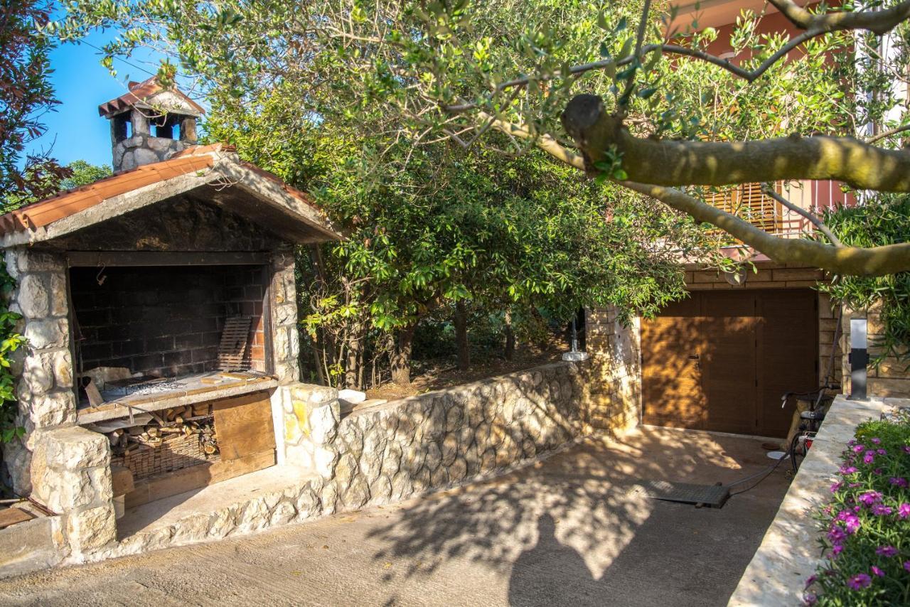 Apartments And Rooms By The Sea Vrsi - Mulo, Zadar - 5848 Luaran gambar