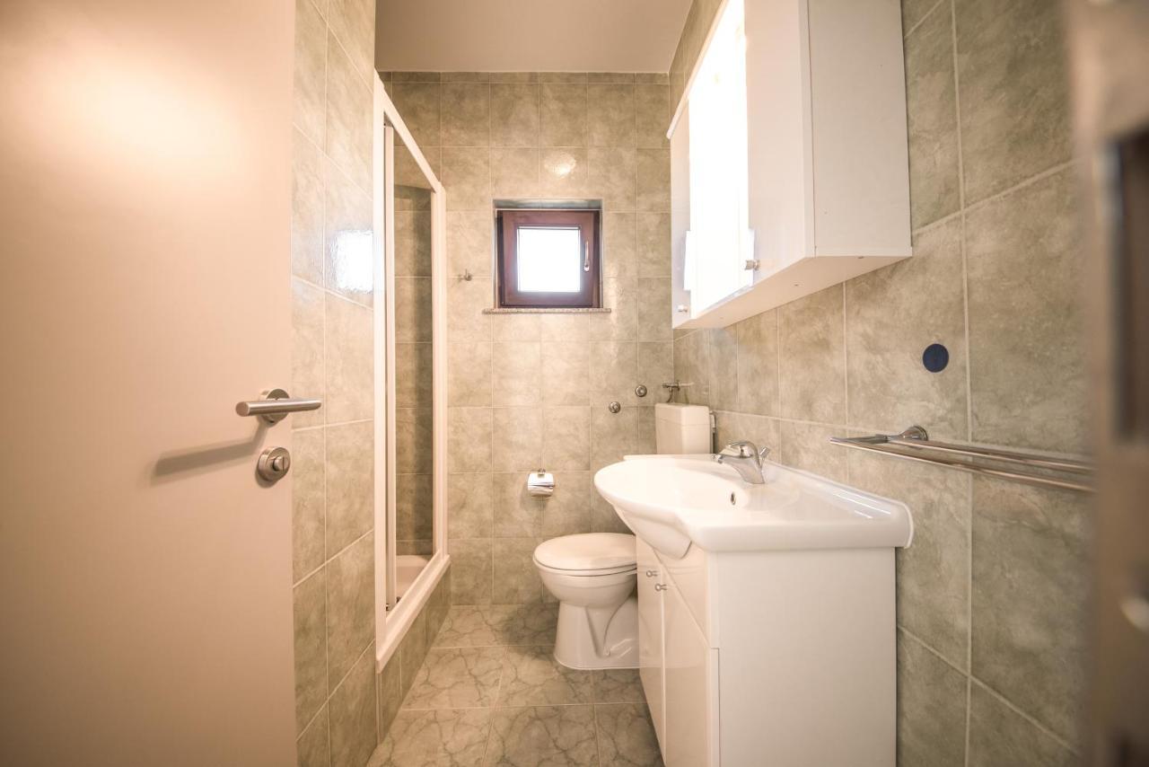Apartments And Rooms By The Sea Vrsi - Mulo, Zadar - 5848 Luaran gambar