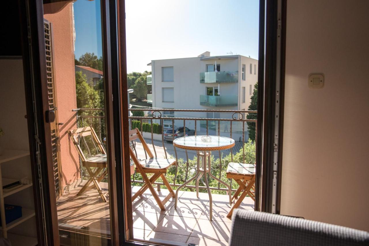 Apartments And Rooms By The Sea Vrsi - Mulo, Zadar - 5848 Luaran gambar